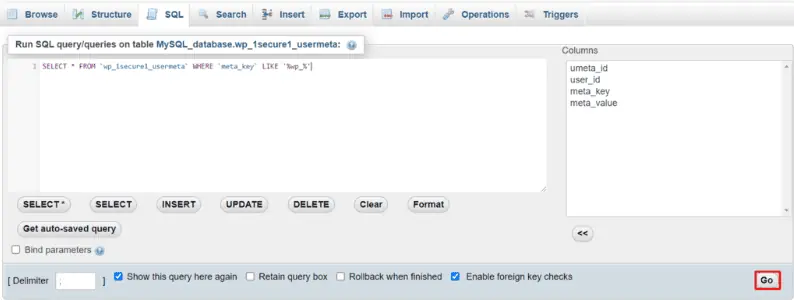 Screenshot dell'editor di query SQL con il codice SELECT * FROM in uso